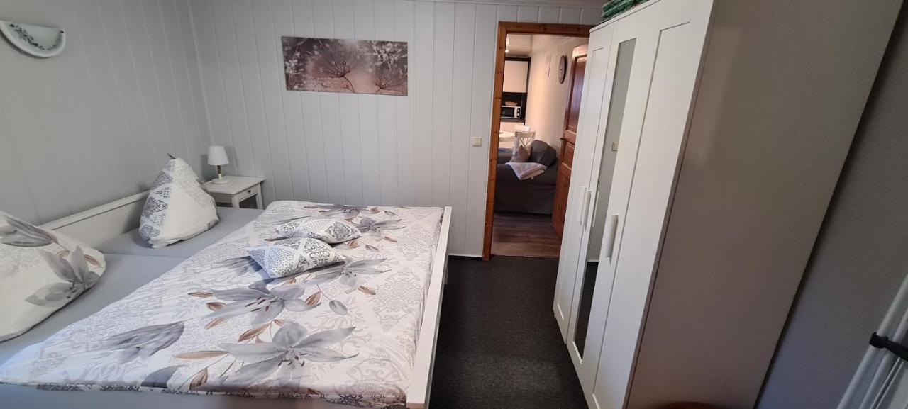 Ferienwohnung "Juliette" Zingst Exteriör bild